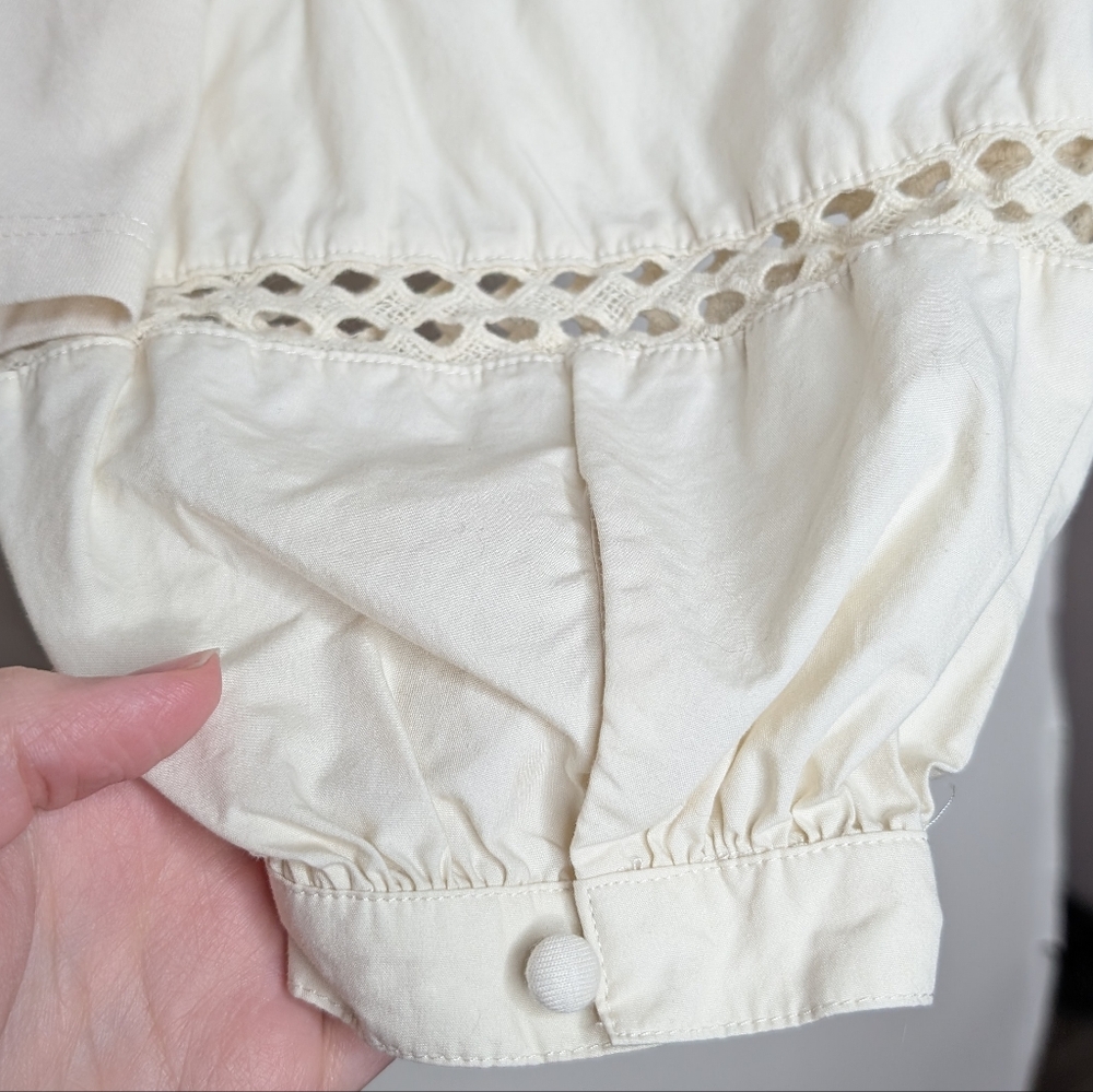 Banana Republic Off White Crotchet Balloon Sleeve Peasant Blouse Size Medium - Picture 16 of 16